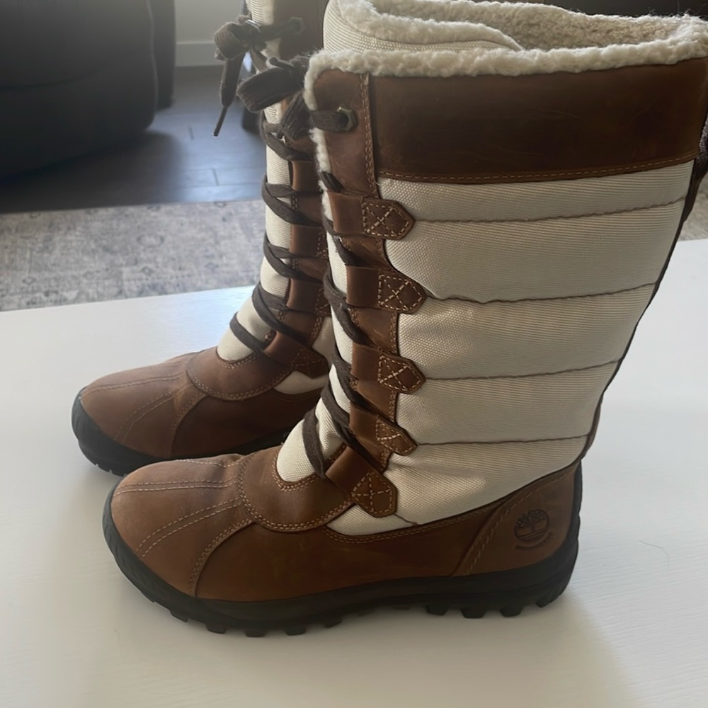 Ladies Timberland boots